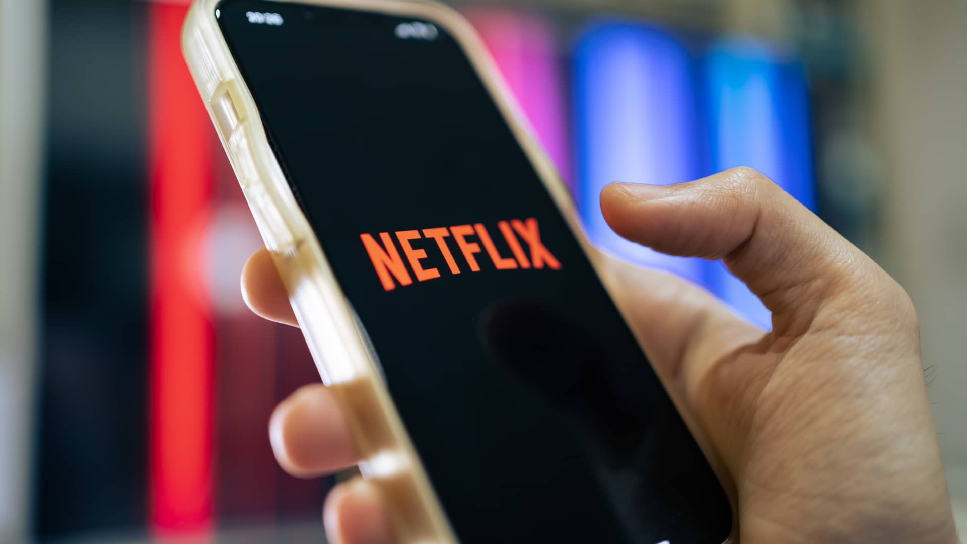 ¿Puedo ver Netflix con mi plan de AT&T? | Junio 2023