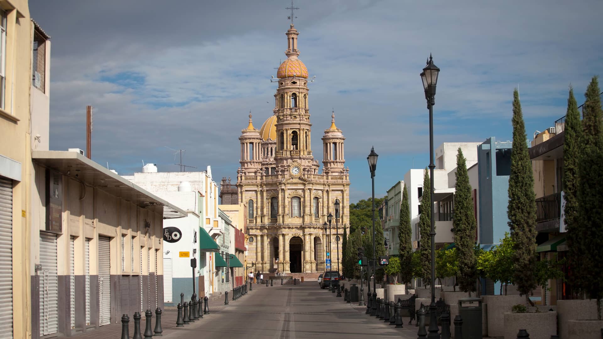 Izzi Aguascalientes: Paquetes, direcciones y teléfonos Izzi Aguascalientes: Paquetes, direcciones y teléfonos