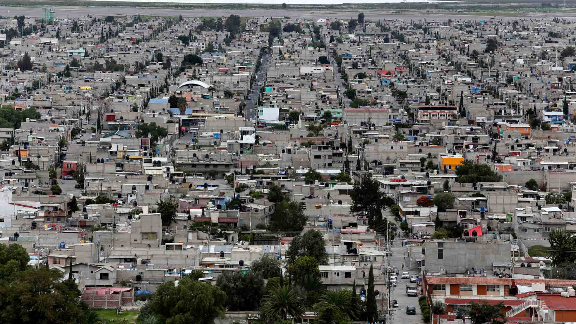 ciudad de chimalhuacan vista desde el aire para representar las sucursales de movistar en esa localidad