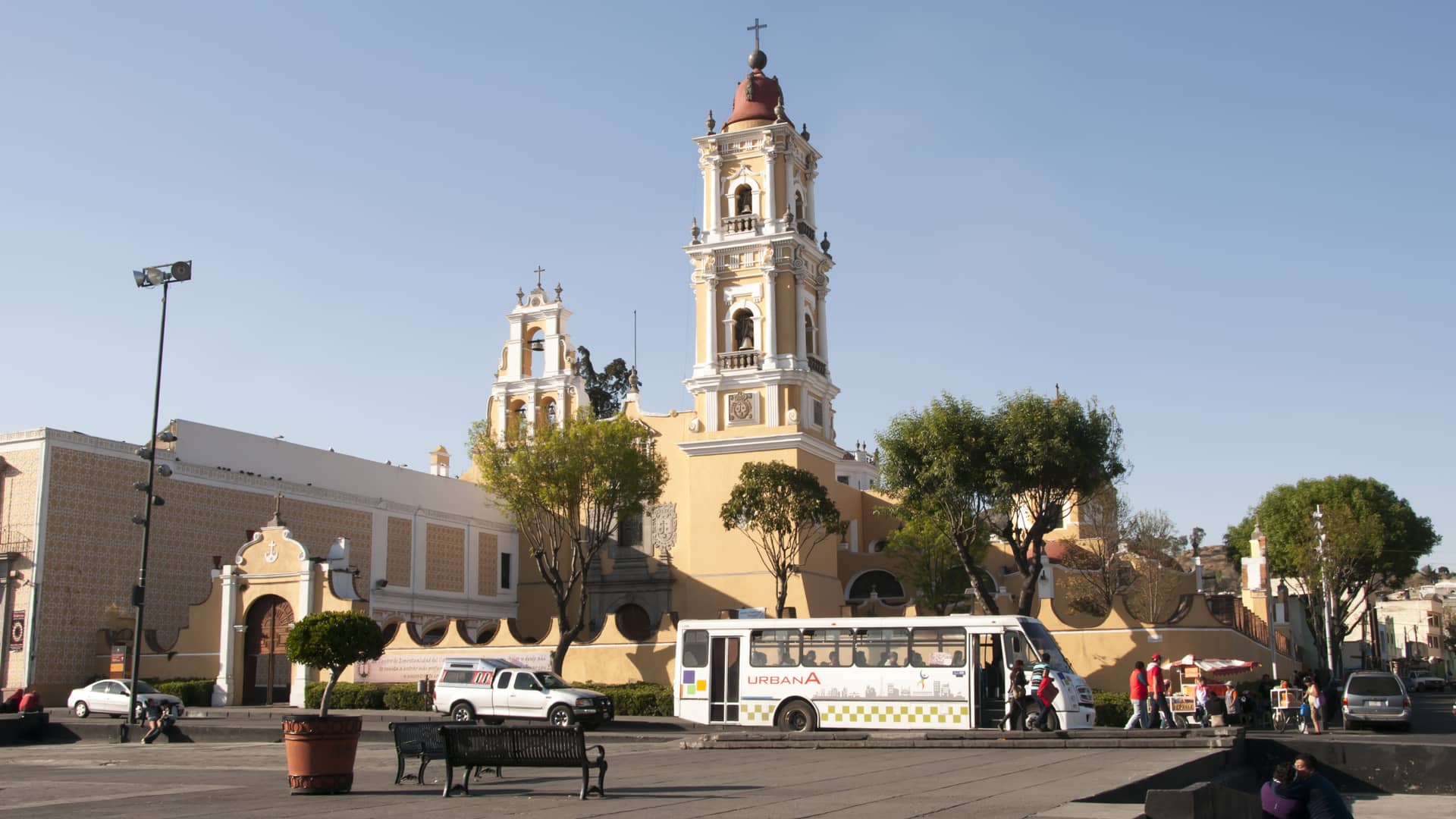 plaza principal de la ciudad de toluca donde se puede encontrar una sucursal de la empresa movistar