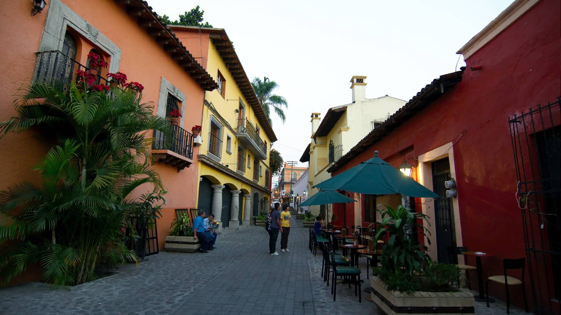 Calles de la ciudad de Cuernavaca México donde puedes encontrar sucursales de la empresa telcel
