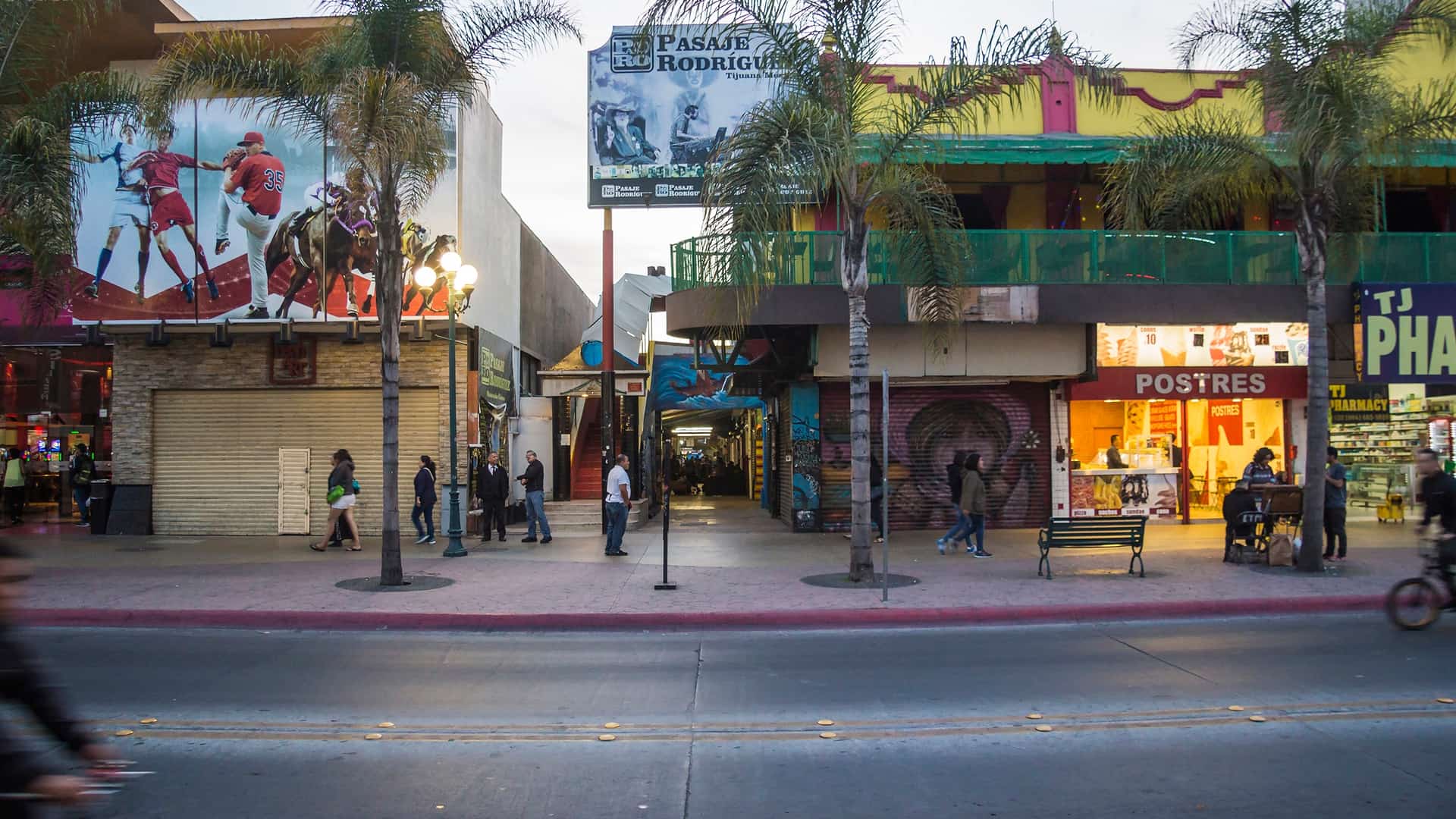 calles de la localidad de tijuana mexico donde cerca puedes ir a una sucursal de totalplay