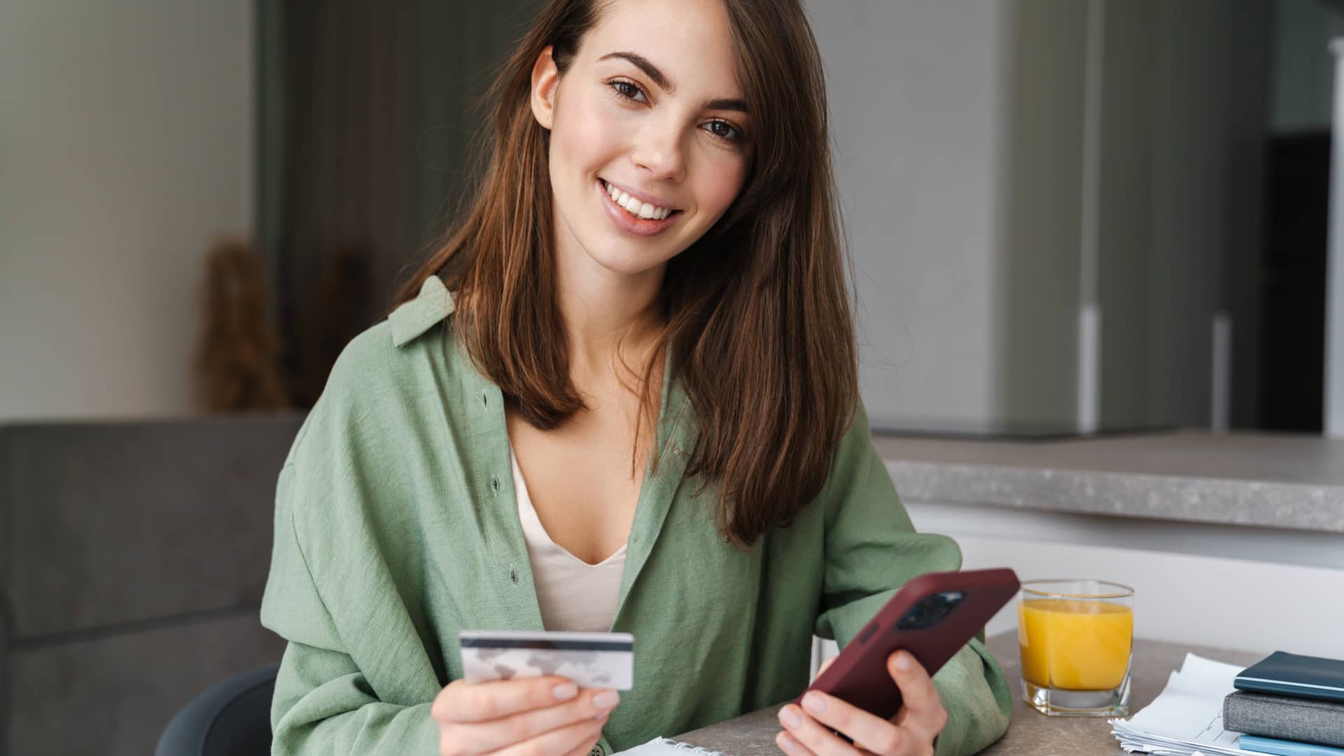 Tus recargas Unefon: colócale crédito a tu móvil fácil y rápido
